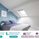 A 300m De La De Ste Marie S/mer *